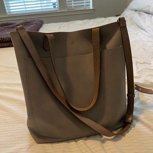 Medium Transport Tote